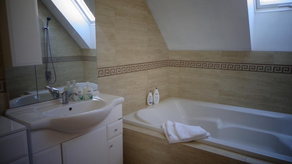 Penzion Marriot Trnava Bilik gambar